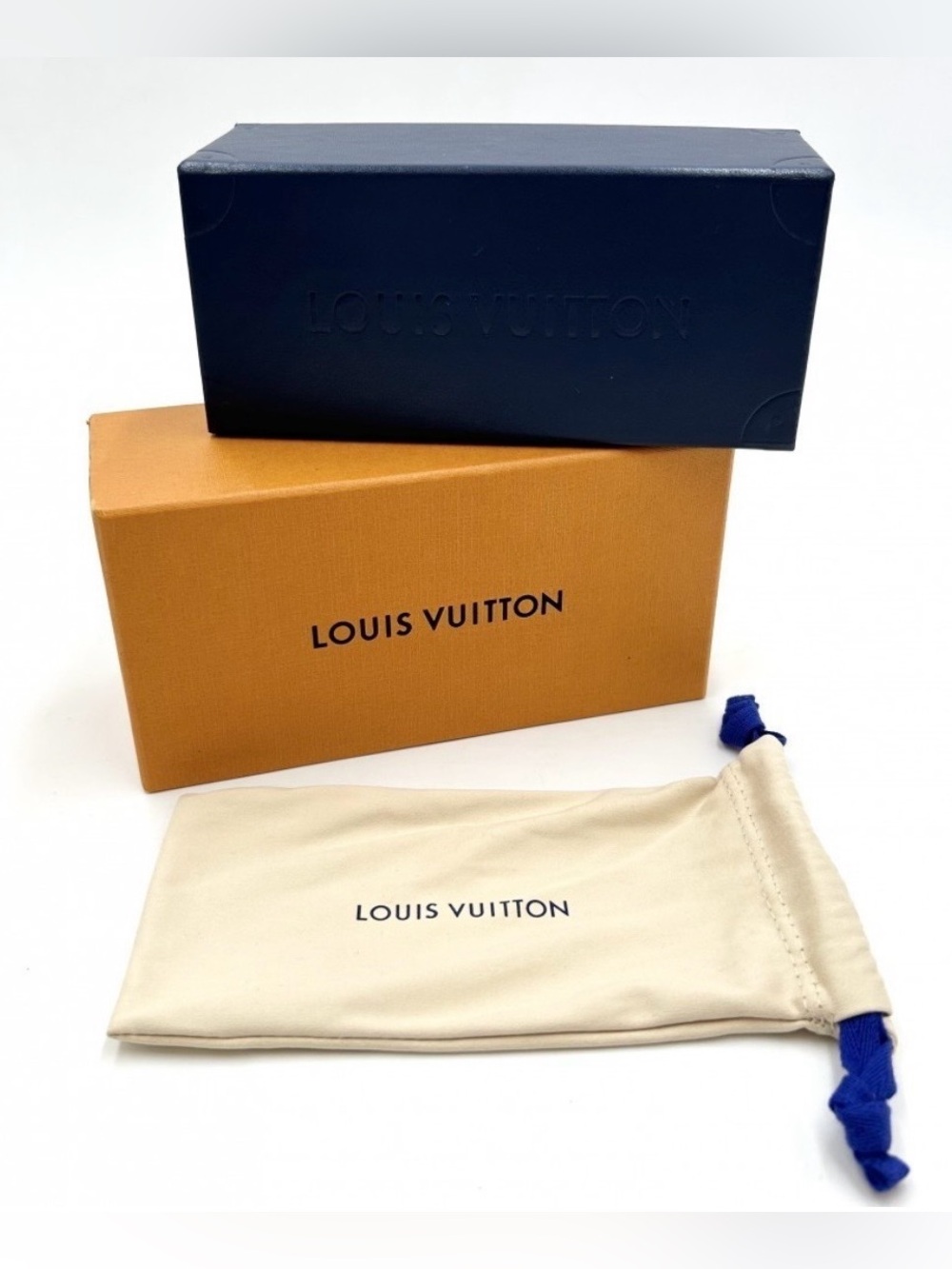 LOUIS VUITTON Square Sunglasses Limited Edition - Picture 16 of 16